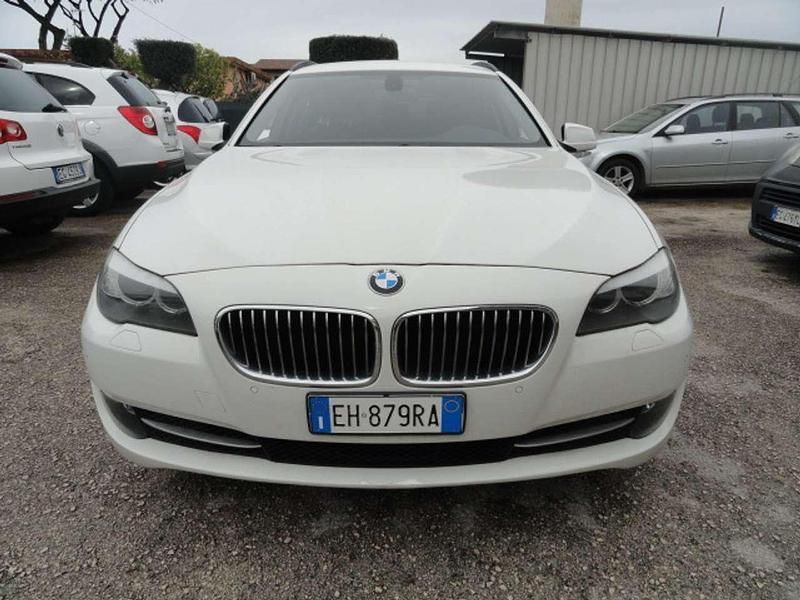 Usata BMW 520 184 CV (135 kW) 2011 Bianco Station wagon