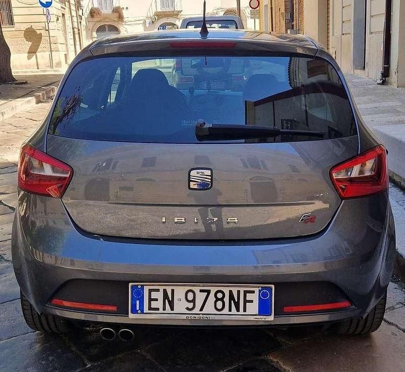 Usata Seat Ibiza FR 105 CV (77 kW) 2012 Berlina