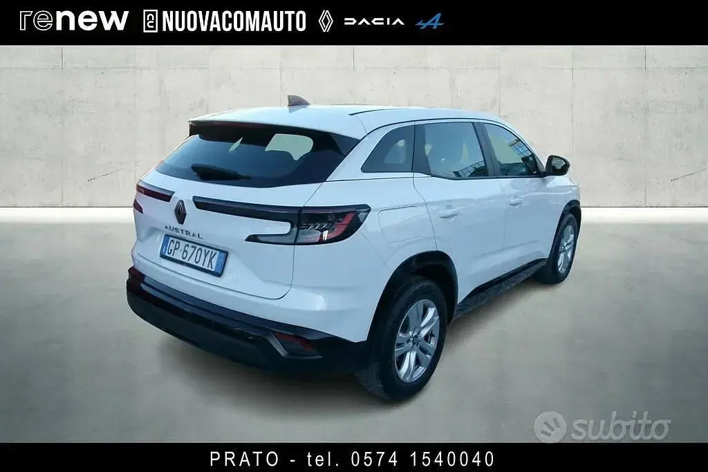 Usata Renault Austral Equilibre 131 CV (96 kW) 2023 Bianco SUV