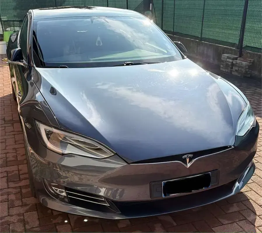 Usata Tesla Model S Performance 580 kW (789 CV) 2020 Grigio Utilitaria