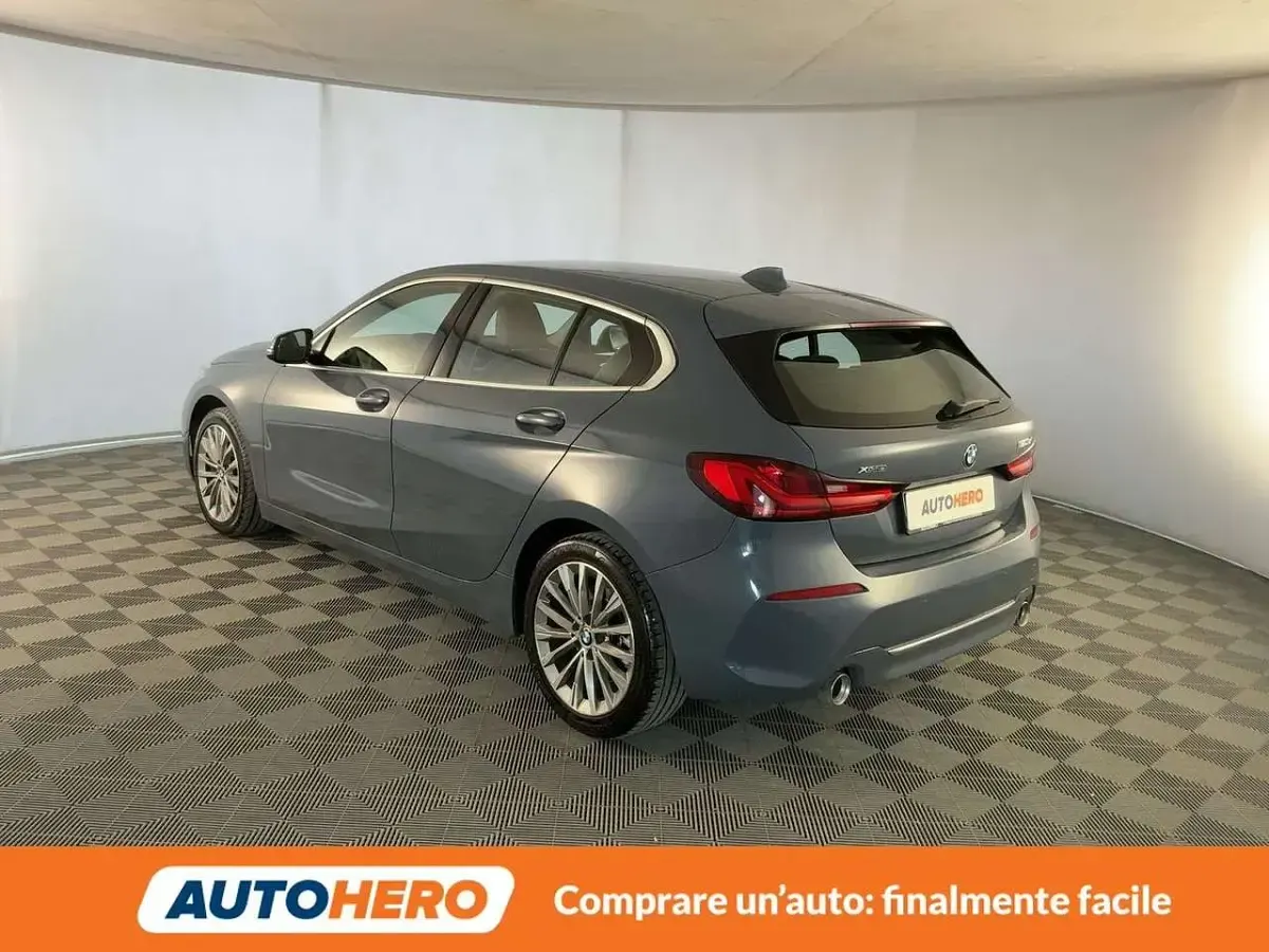 Usata BMW 120 Luxury Line 190 CV (139 kW) 2019 Grigio Berlina