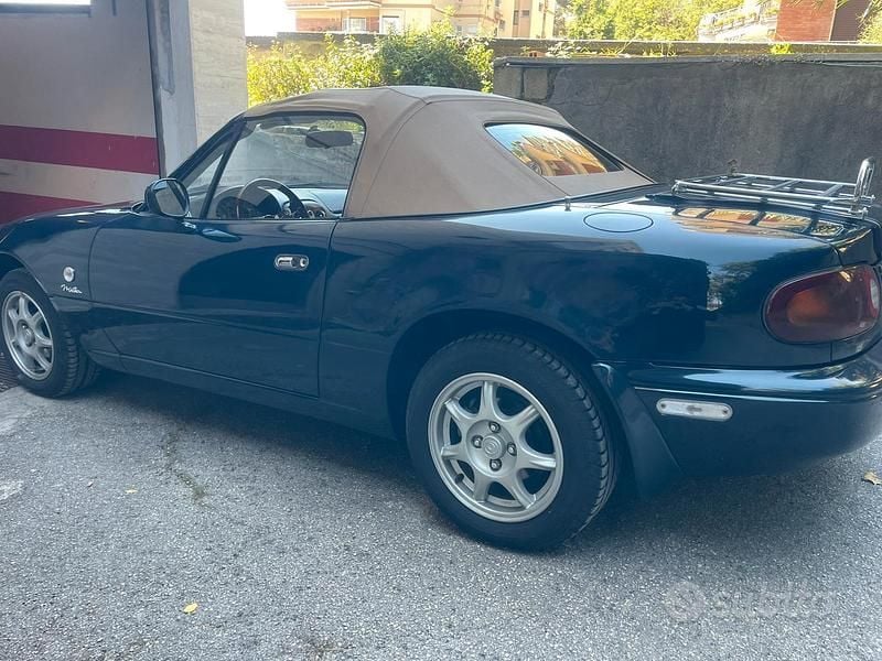 Usata Mazda MX5 90 CV (66 kW) 1996 Cabrio