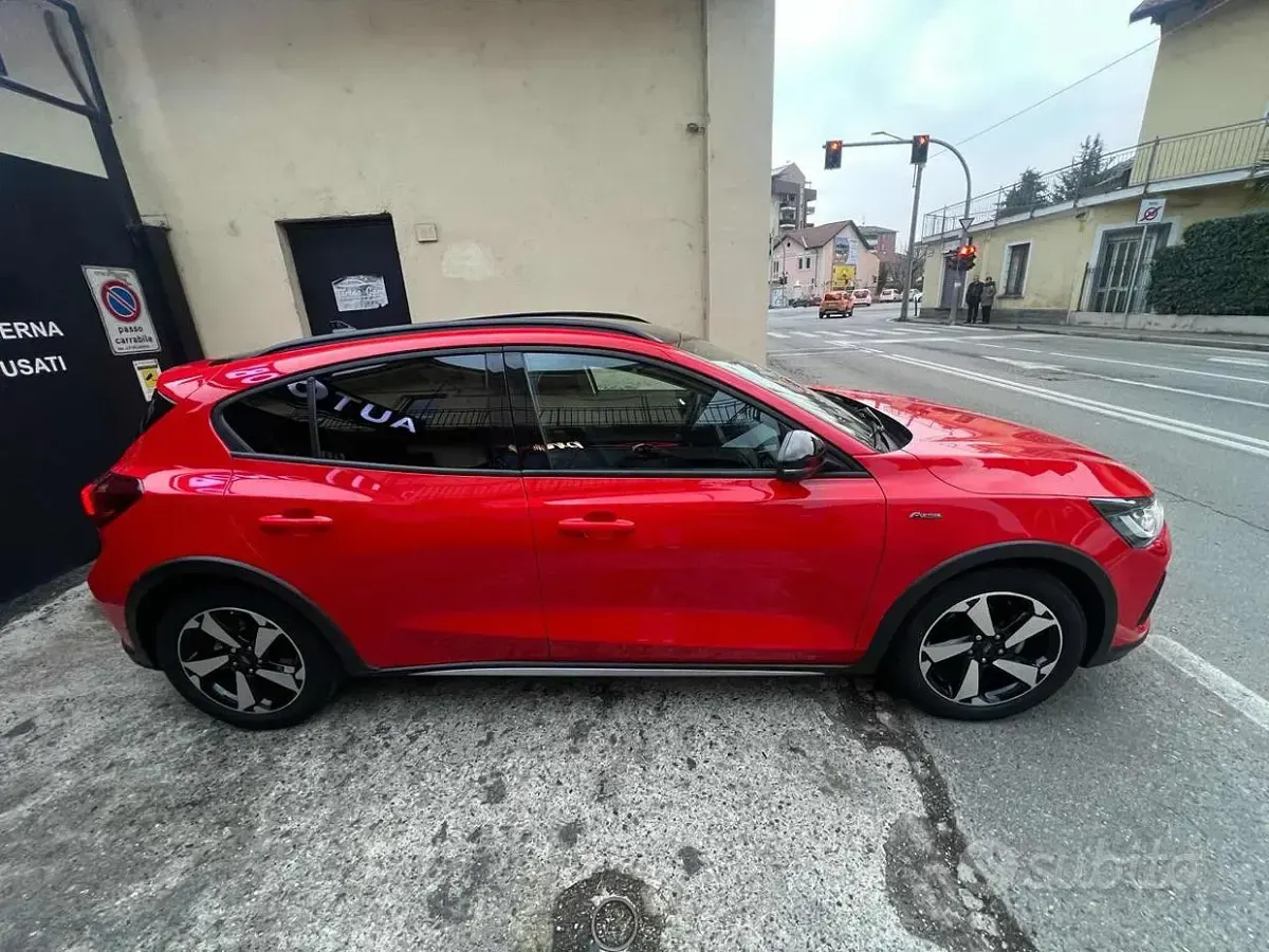 Usata Ford Focus Business Edition 120 CV (88 kW) 2023 Rosso Berlina