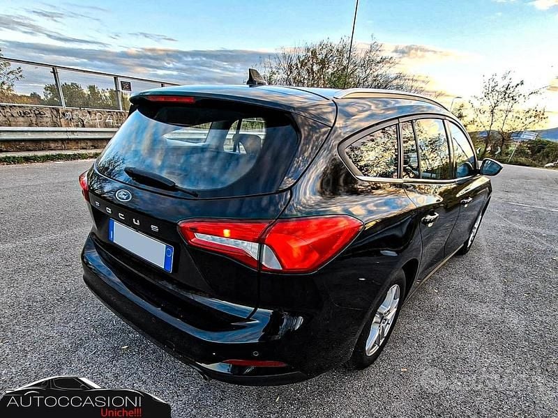 Usata Ford Focus Active 120 CV (88 kW) 2021 Nero Station wagon