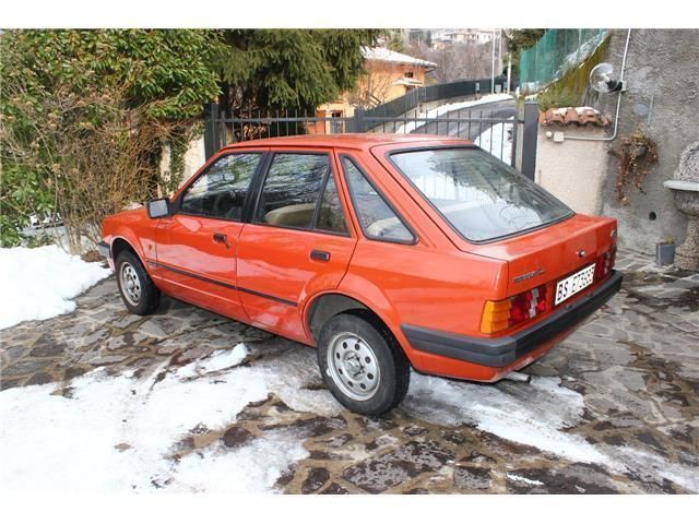 Ford escort avito