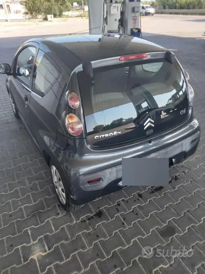 Usata Citroën C1 68 CV (50 kW) 2010 Grigio Utilitaria