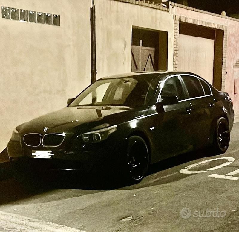 Usata BMW 520 177 CV (130 kW) 2007 Nero Berlina