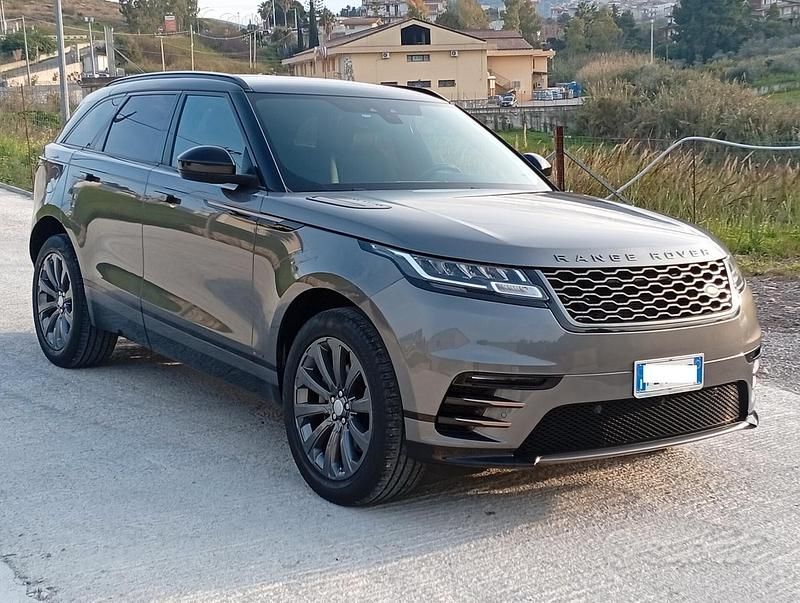 Usata Land Rover Range Rover Velar HSE Dynamic 241 CV (177 kW) 2017 Grigio SUV