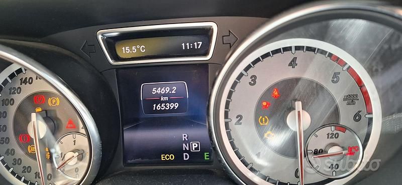 Usata Mercedes GLA200 136 CV (100 kW) 2014 Bianco SUV