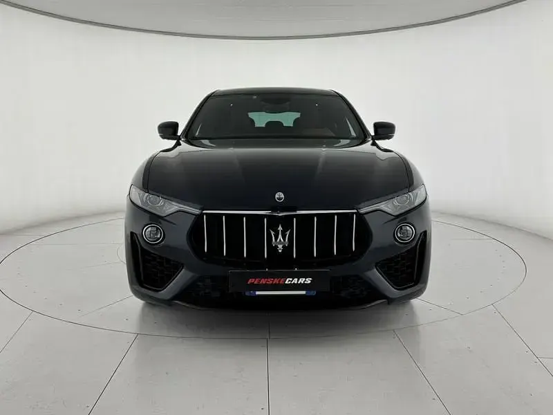 Usata Maserati Levante 349 CV (256 kW) 2018 Blu/azzurro SUV