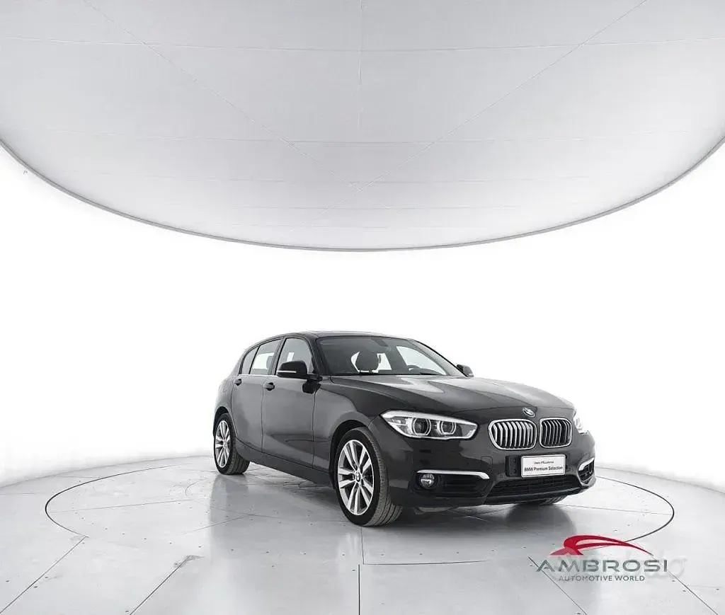Usata BMW 118 150 CV (110 kW) 2018 Nero