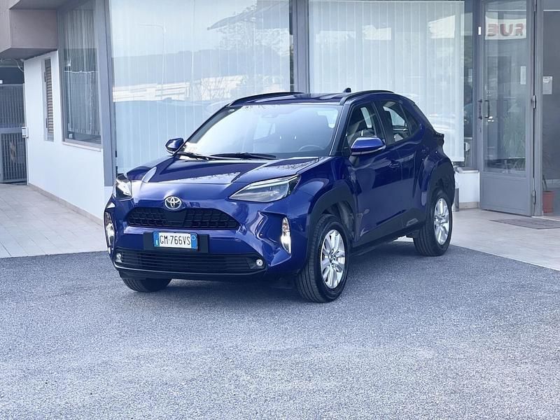 Usata Toyota Yaris Cross 92 CV (67 kW) 2023 Blu SUV