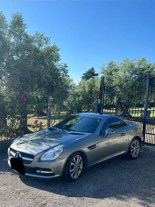 Usata 2015 Mercedes SLK250 Premium Cabrio | 25.000 € (Buon prezzo) - Immagine 1/4