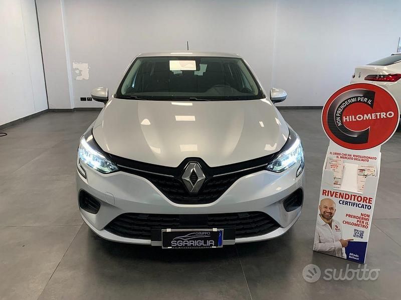 Usata Renault Clio V Zen 101 CV (74 kW) 2022 Grigio Berlina