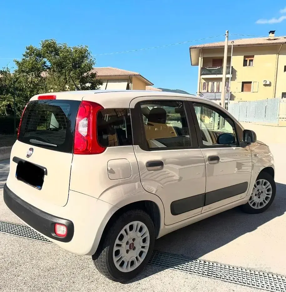 Usata Fiat Panda 69 CV (50 kW) 2017 Utilitaria