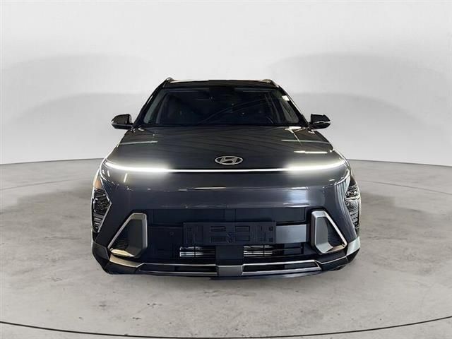 Usata Hyundai Kona 120 CV (88 kW) 2024 Grigio metallizzato SUV