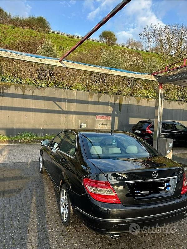 Usata Mercedes C220 Avantgarde 2008 Berlina