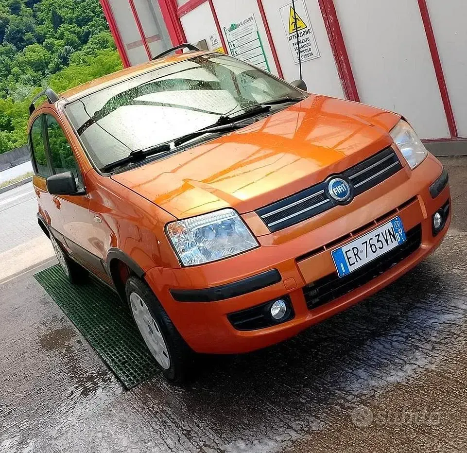 Usata Fiat Panda 60 CV (44 kW) 2007 Arancione Utilitaria