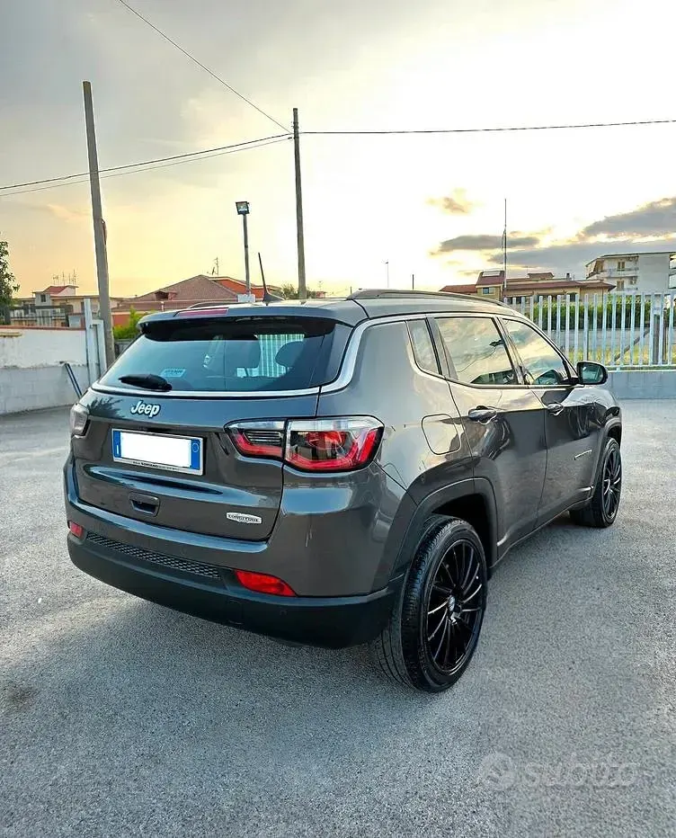 Usata Jeep Compass Longitude 120 CV (88 kW) 2021 Grigio SUV