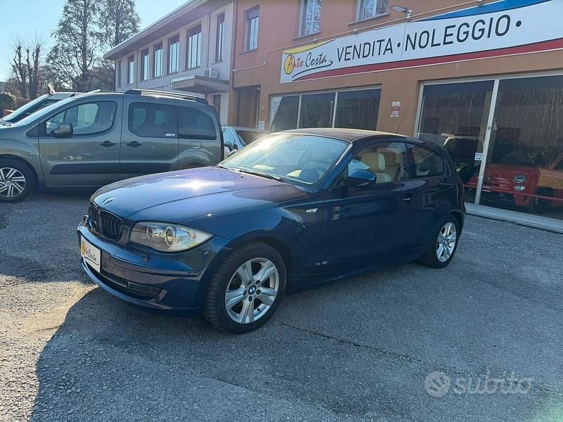 Occasion BMW 118 Efficient Dynamics 143 ch (105 kW) 2010 Bleue Citadine