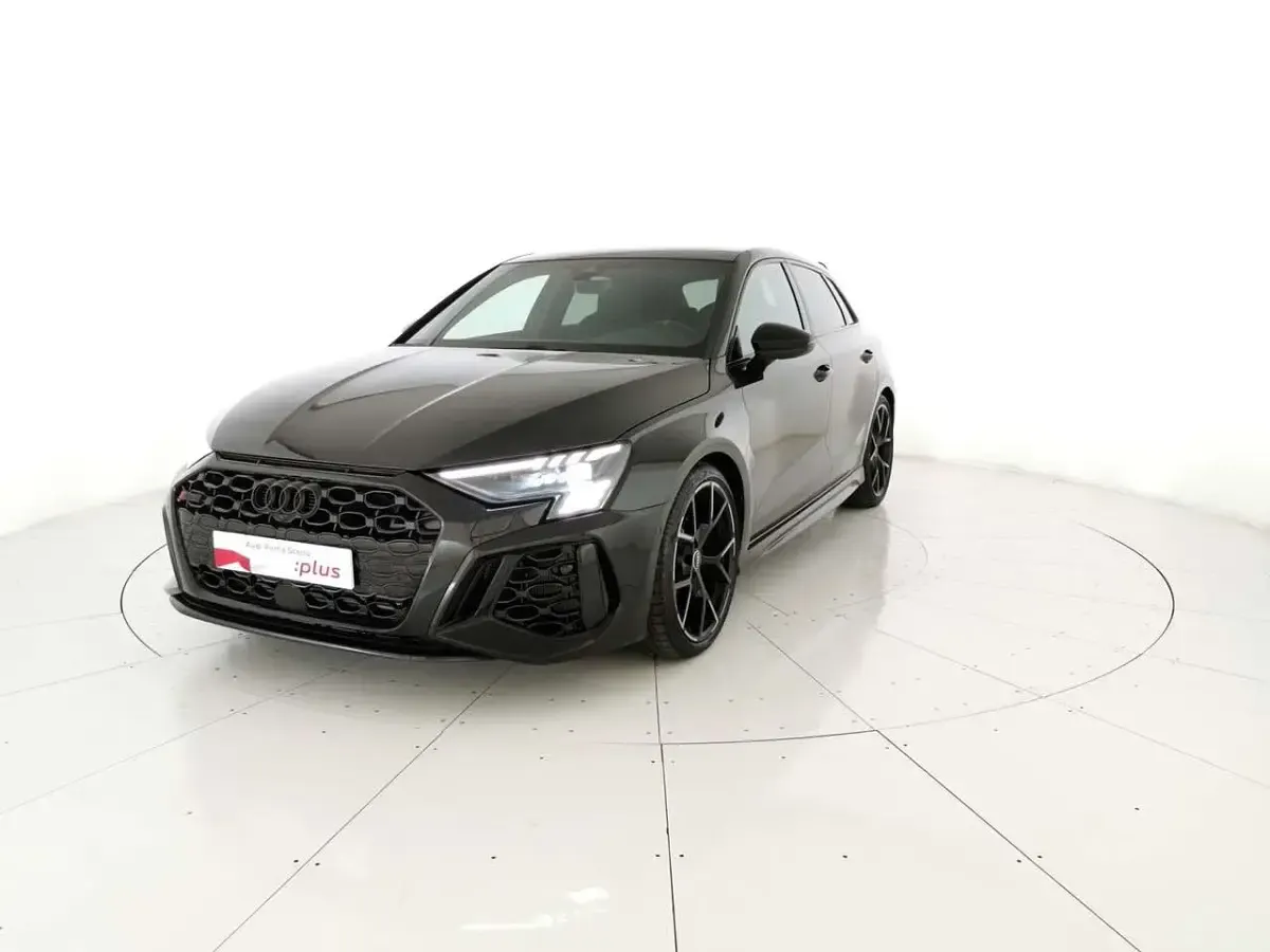 Usata Audi RS3 Ambiente 400 CV (294 kW) 2023 Berlina