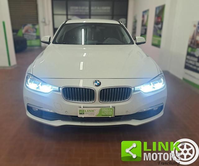 Usata BMW 316 116 CV (85 kW) 2019 Bianco Station wagon