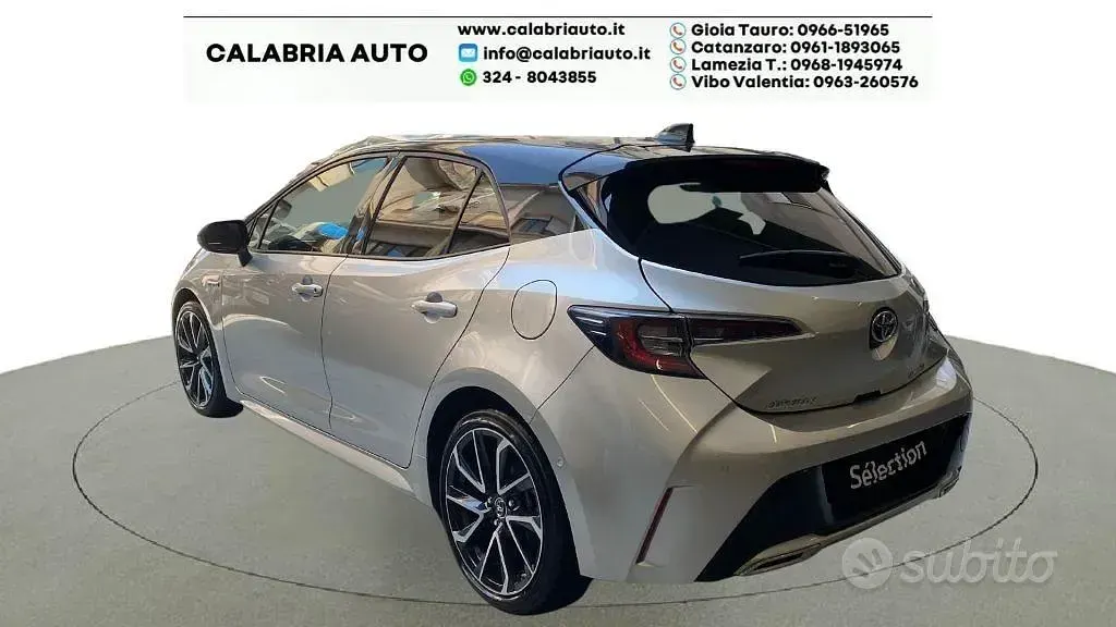 Usata Toyota Corolla Lounge 152 CV (111 kW) 2019 Grigio Berlina