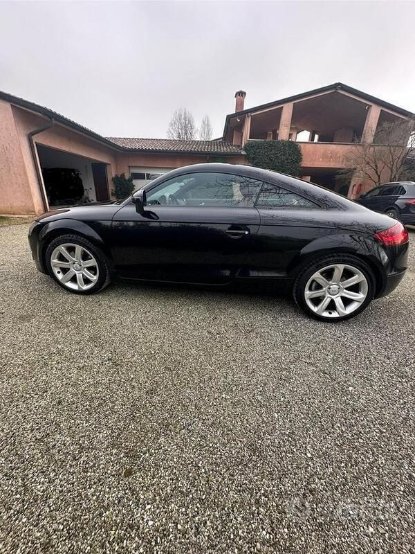 Nero Usata 2007 Audi TT Coupé | 9900 € (Cara) - Immagine 1/4