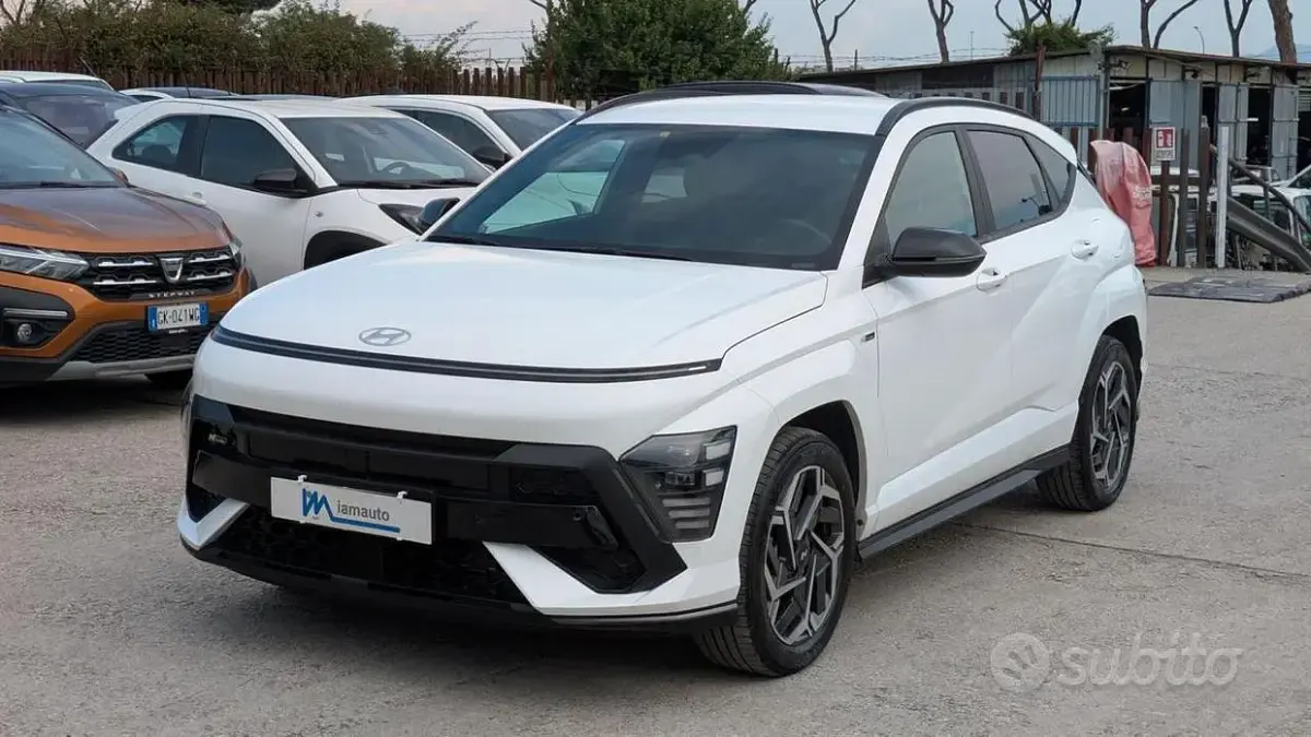 Usata Hyundai Kona N Line 105 CV (77 kW) 2024 Bianco SUV