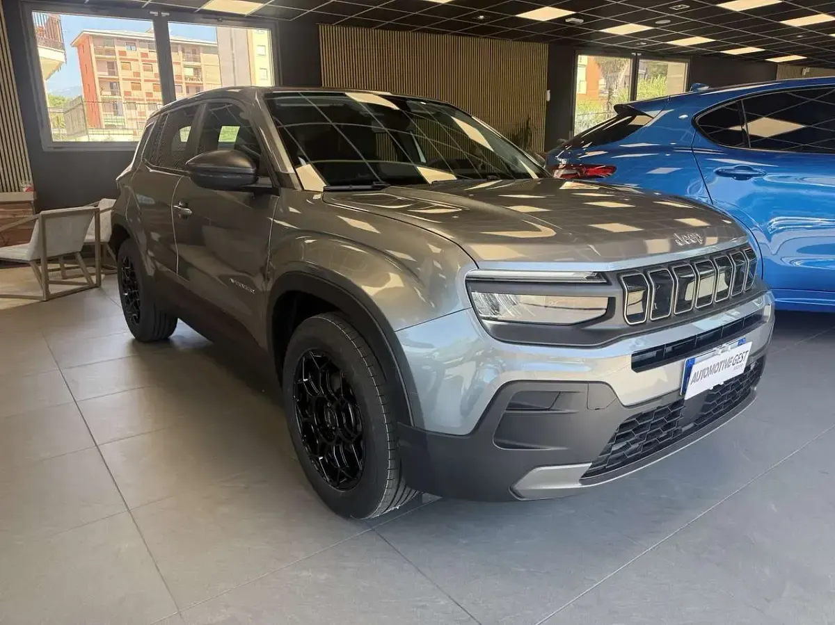 Usata Jeep Avenger Longitude 101 CV (74 kW) 2023 Grigio SUV