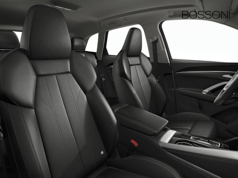 Nuova Audi Q5 S-Line 204 CV (150 kW) 2025 Bianco SUV