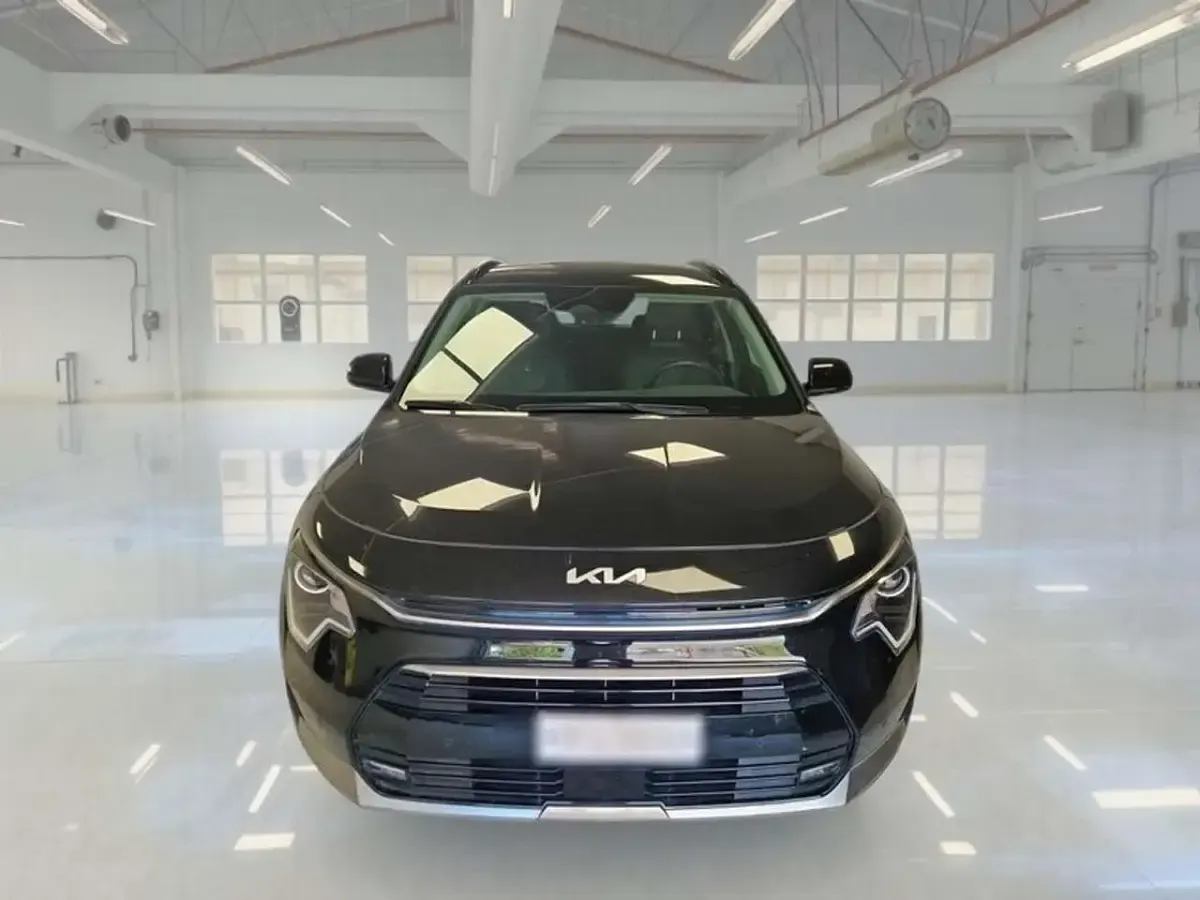 Usata Kia Niro Style 105 CV (77 kW) 2023 Nero SUV