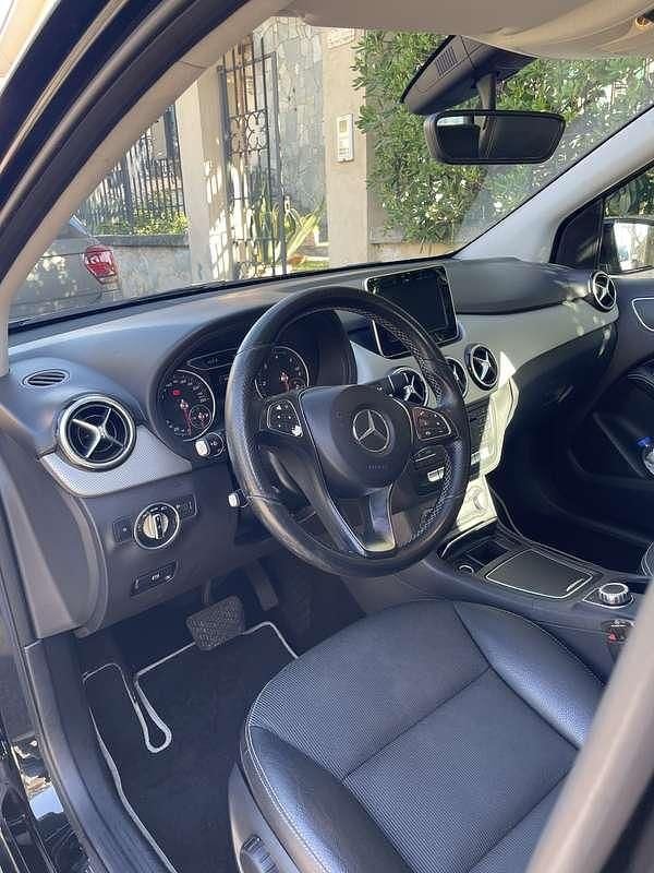 Occasion Mercedes B180 109 ch (80 kW) 2015 Monospace