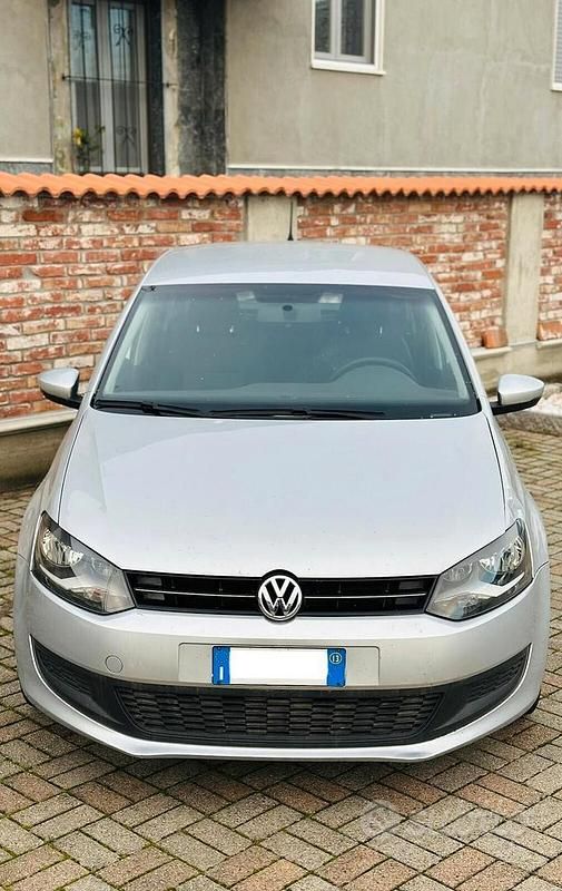 Usata VW Polo Highline 90 CV (66 kW) 2013 Grigio Berlina