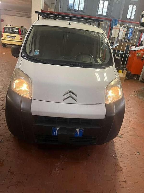 Usata Citroën Nemo 75 CV (55 kW) 2011 Bianco Monovolume