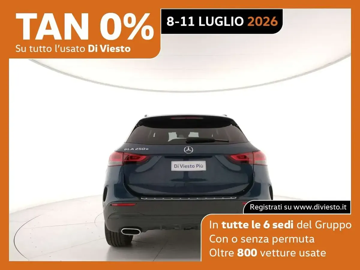 Usata Mercedes GLA250 Premium 160 CV (117 kW) 2022 Bleu SUV