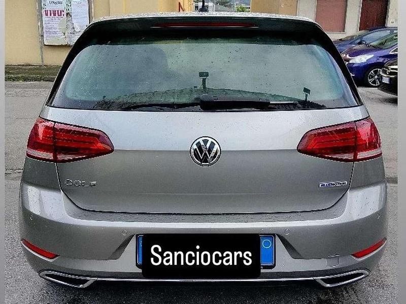 Usata VW Golf VII Executive 131 CV (96 kW) 2019 Grigio Berlina