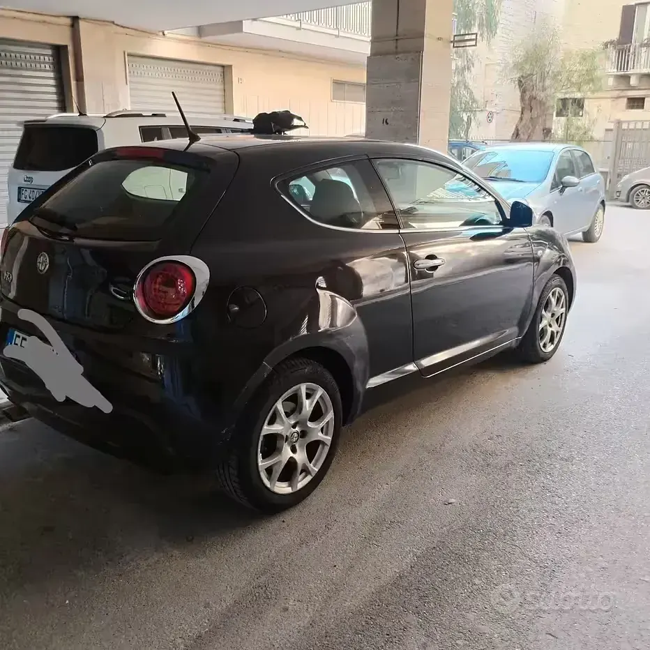 Usata Alfa Romeo MiTo 135 CV (99 kW) 2010 Nero Utilitaria