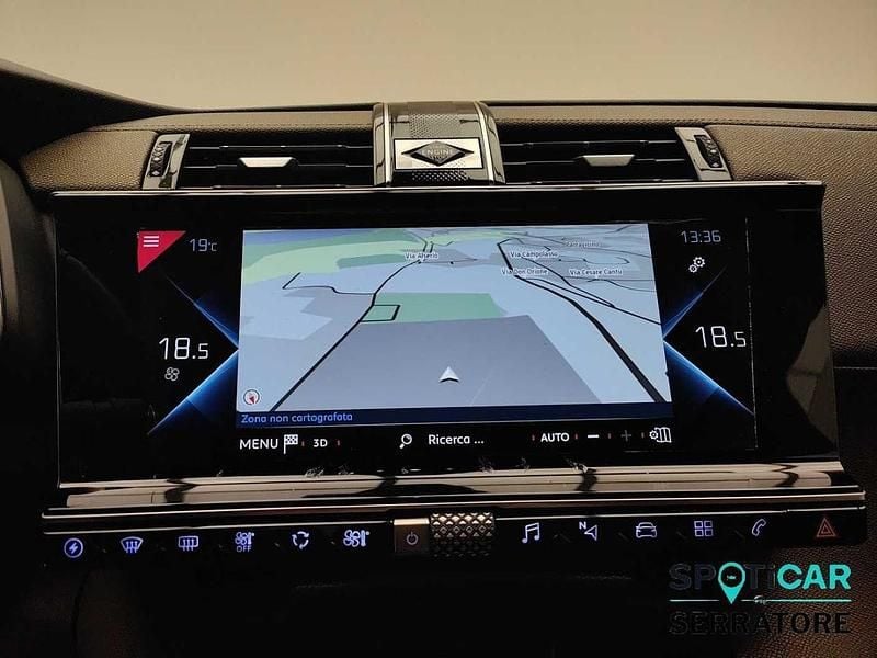 Usata DS Automobiles DS7 Crossback Chic 300 CV (220 kW) 2021 Grigio SUV