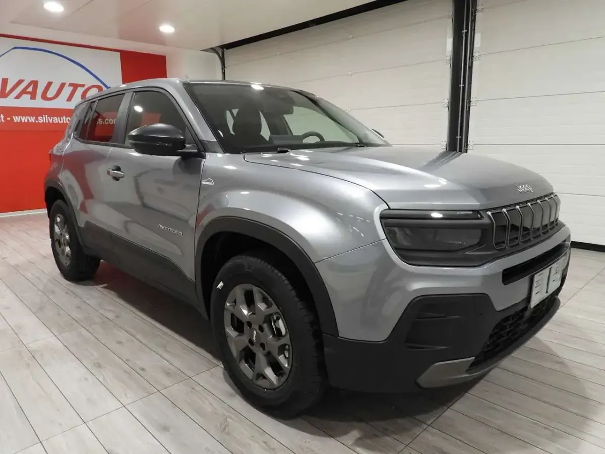 Nuova Jeep Avenger Longitude 101 CV (74 kW) 2025 Granite SUV