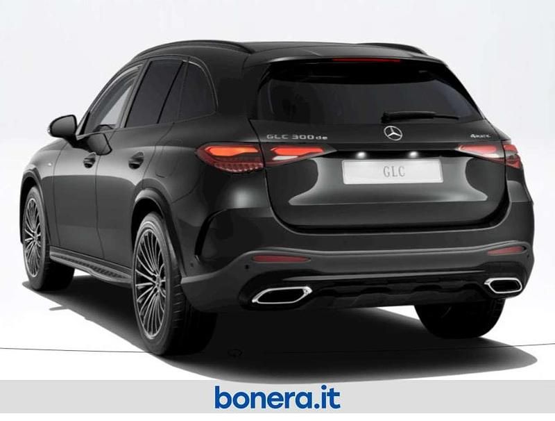 Nuova Mercedes GLC300e Advanced 333 CV (244 kW) 2026 Grigio grafite SUV