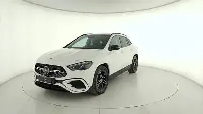 Usata Mercedes GLA220 Advanced Plus 190 CV (139 kW) 2024 Grigio montagna SUV