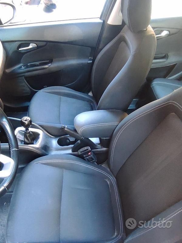 Usata Fiat Tipo 120 CV (88 kW) 2017 Grigio Station wagon