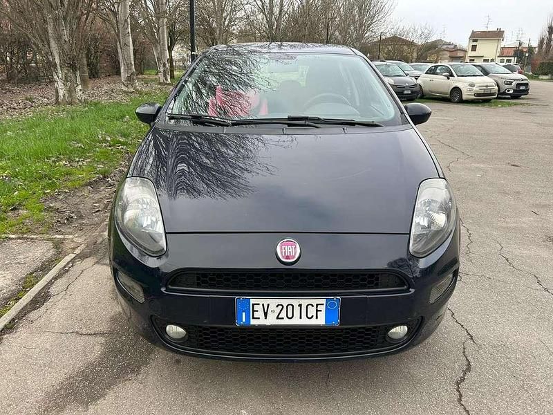 Usata Fiat Punto Lounge 95 CV (69 kW) 2014 Blu/azzurro Utilitaria