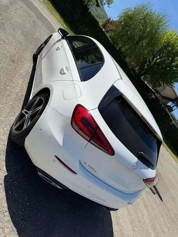 Usata Mercedes A180 116 CV (85 kW) 2018 Berlina