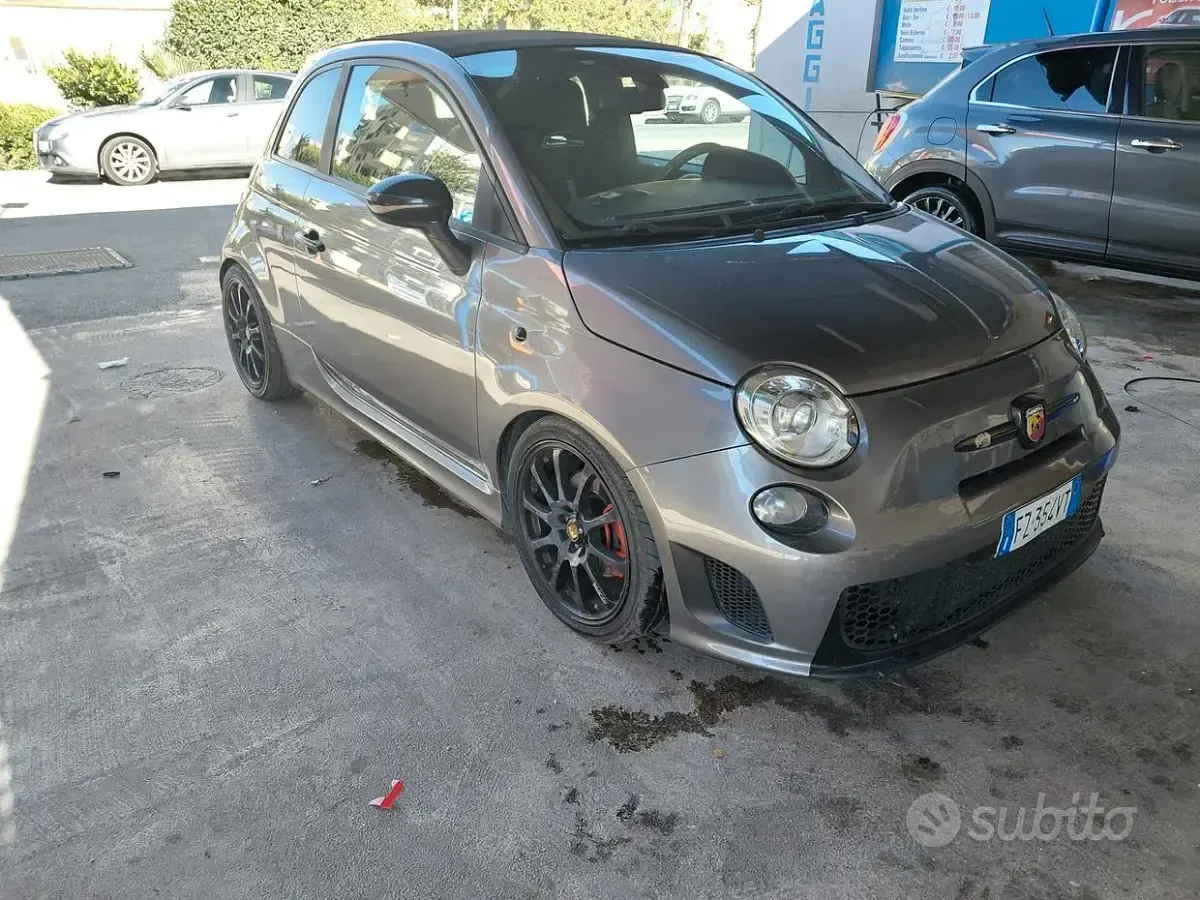 Usata Abarth 500C 140 CV (102 kW) 2011 Grigio Cabrio