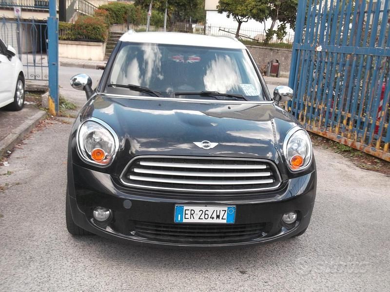 Nero Usata 2013 Mini Cooper D Countryman SUV | 8500 € (Buon prezzo) - Immagine 1/4