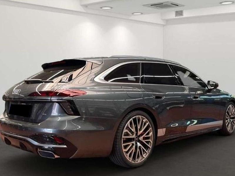 Usata Audi A6 S-Line 367 CV (269 kW) 2025 Grigio daytona Station wagon