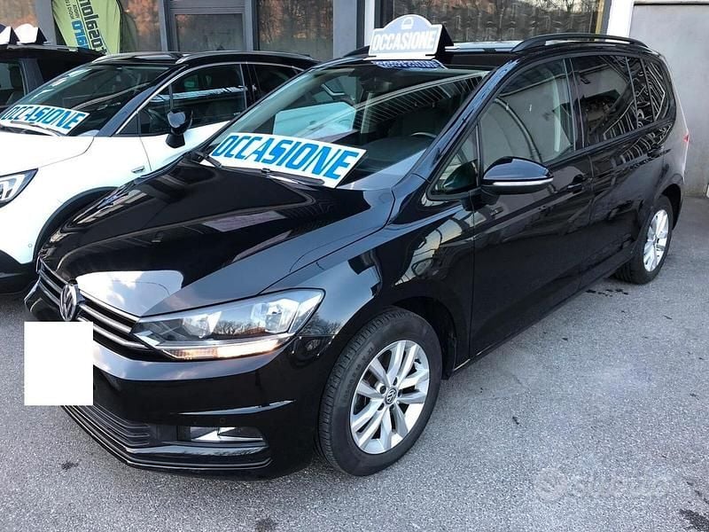 Usata VW Touran 110 CV (80 kW) 2016 Nero Monovolume