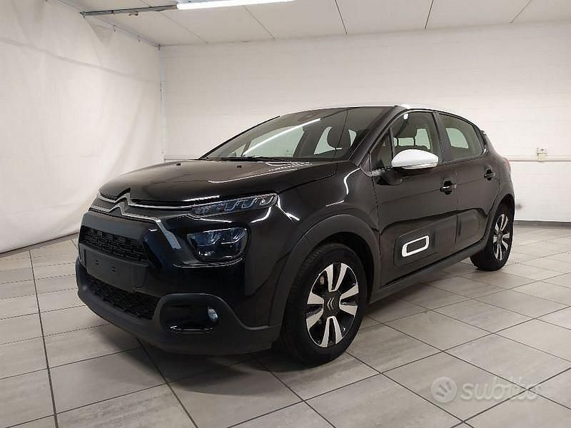 Nero Usata 2021 Citroën C3 PureTech Due volumi | 13.990 € (Molto cara) - Immagine 1/4